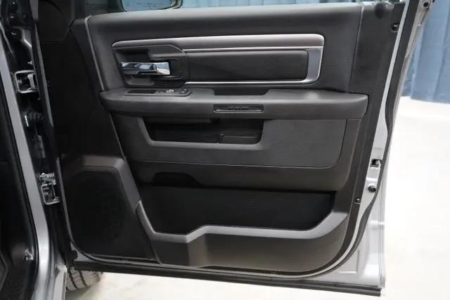 2022 Ram 1500 Classic Warlock Quad Cab 4x4 6'4" Box