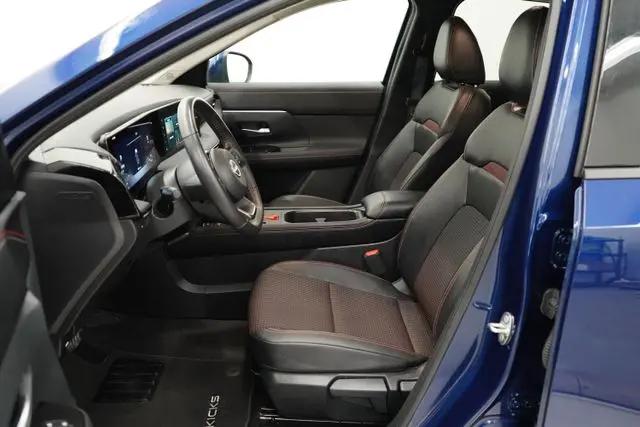 2025 Nissan Kicks SR Intelligent AWD