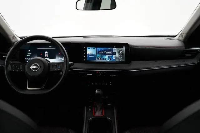2025 Nissan Kicks SR Intelligent AWD