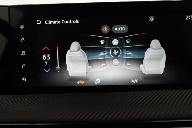 2025 Nissan Kicks SR Intelligent AWD