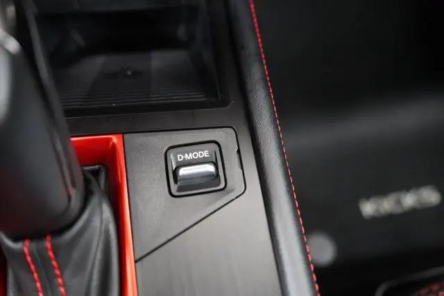 2025 Nissan Kicks SR Intelligent AWD