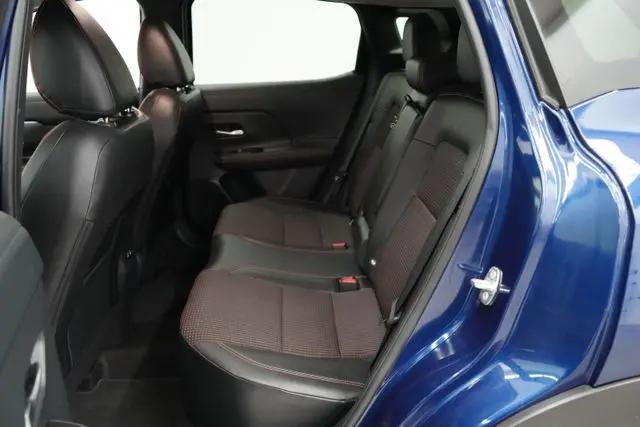 2025 Nissan Kicks SR Intelligent AWD