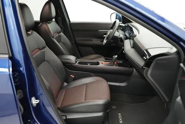 2025 Nissan Kicks SR Intelligent AWD