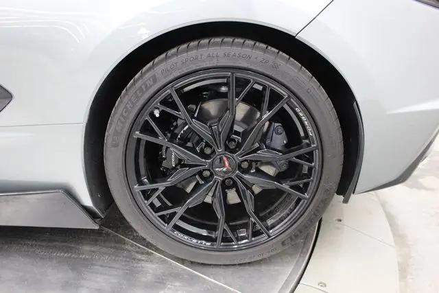 2023 Chevrolet Corvette Stingray RWD Coupe 2LT