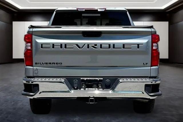 2023 Chevrolet Silverado 1500 4WD Crew Cab Standard Bed LT