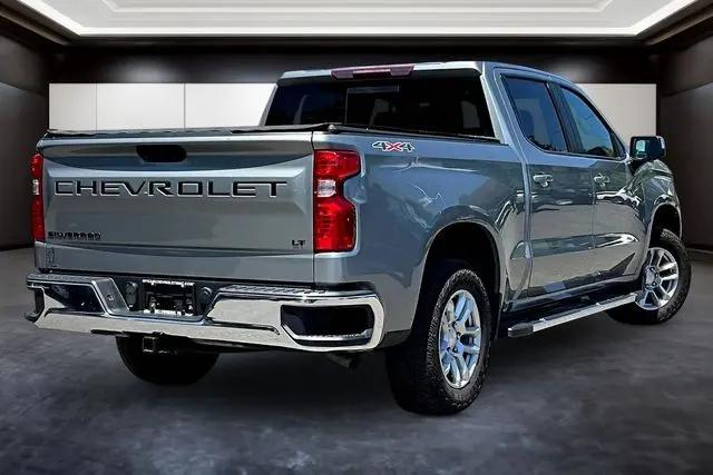 2023 Chevrolet Silverado 1500 4WD Crew Cab Standard Bed LT