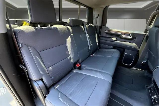 2023 Chevrolet Silverado 1500 4WD Crew Cab Standard Bed LT