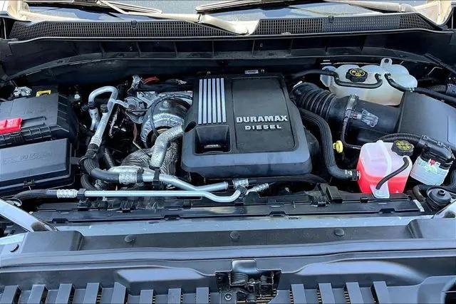2023 Chevrolet Silverado 1500 4WD Crew Cab Standard Bed LT
