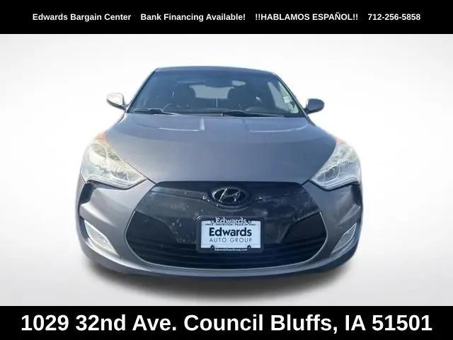 2012 Hyundai Veloster Base w/Black