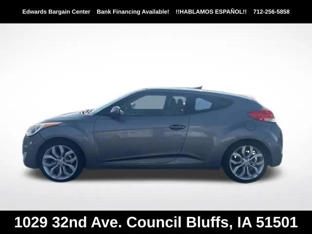2012 Hyundai Veloster Base w/Black