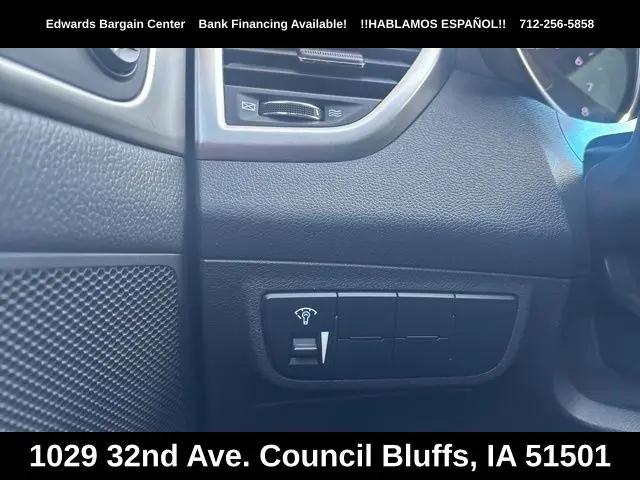 2012 Hyundai Veloster Base w/Black