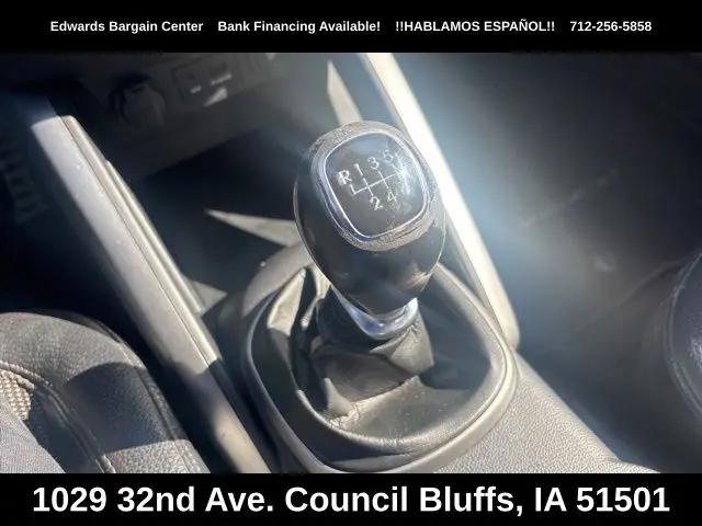 2012 Hyundai Veloster Base w/Black