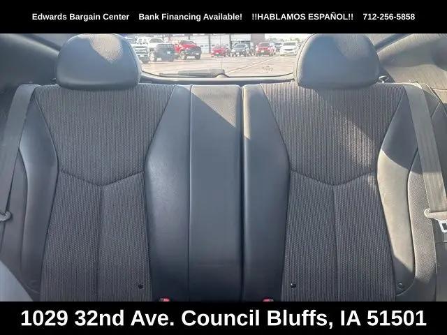 2012 Hyundai Veloster Base w/Black