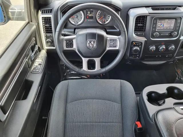 2024 Ram 1500 Classic Warlock Crew Cab 4x4 5'7" Box