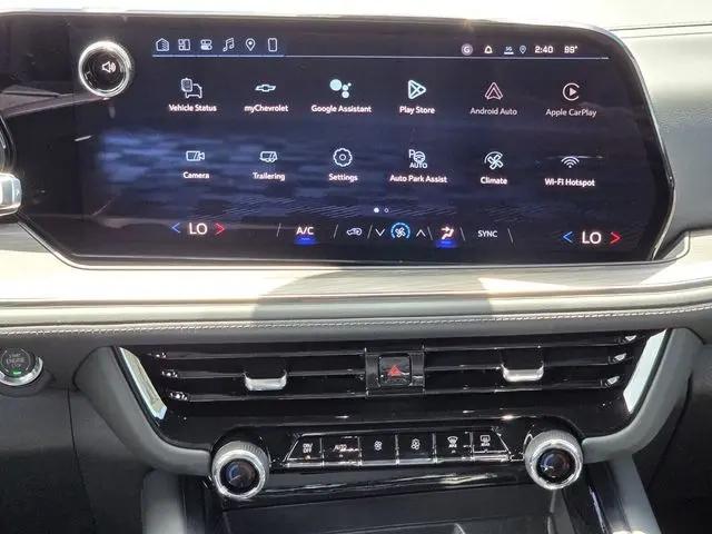 2026 Chevrolet Suburban LS, 4WD