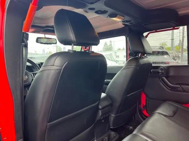 2015 Jeep Wrangler Unlimited Sahara