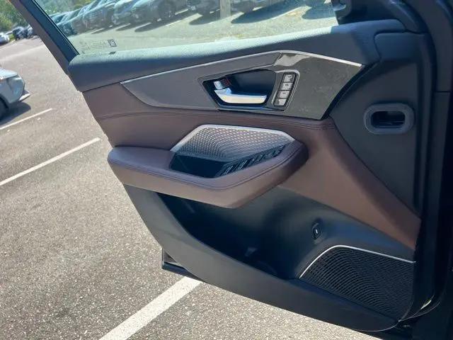 2023 Acura MDX Advance Package