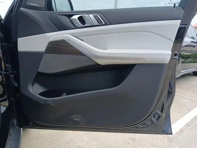 2025 BMW X5 sDrive40i