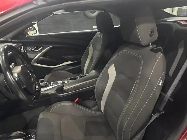 2023 Chevrolet Camaro RWD Convertible 1LT