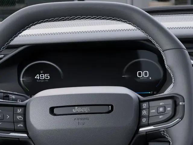 2026 Jeep Cherokee Laredo 4x4