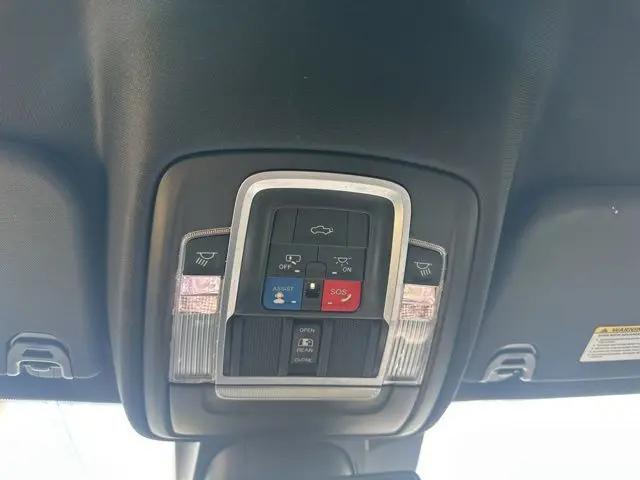 2021 Ram 1500 Laramie Crew Cab 4x4 5'7" Box