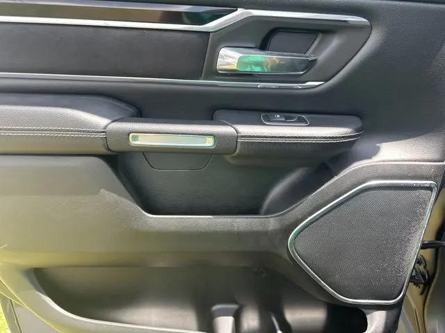 2021 Ram 1500 Laramie Crew Cab 4x4 5'7" Box
