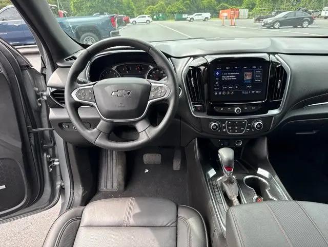 2023 Chevrolet Traverse AWD RS
