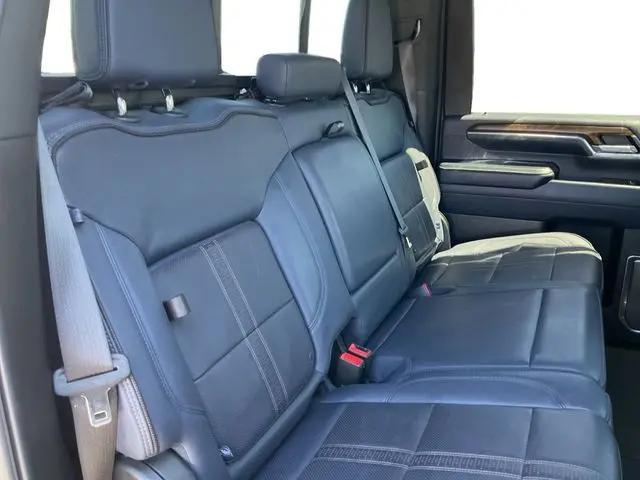 2024 Chevrolet Silverado 3500HD 4WD Crew Cab Standard Bed High Country