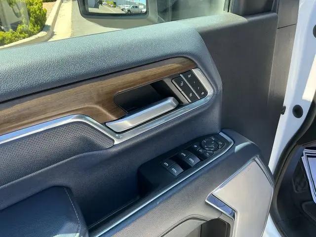 2024 Chevrolet Silverado 3500HD 4WD Crew Cab Standard Bed High Country