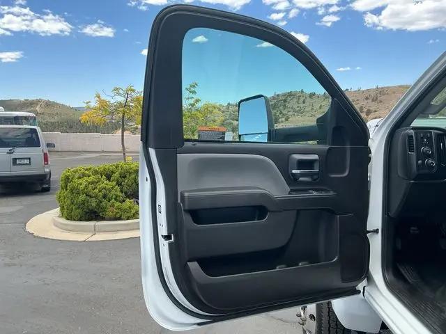 2022 Chevrolet 4500HD 1WT