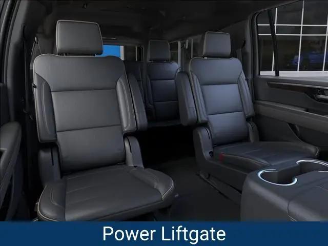 2026 Chevrolet Suburban Premier, 4WD