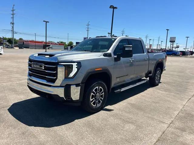 2026 GMC Sierra 2500HD Crew Cab, Standard Bed, SLE, 4WD