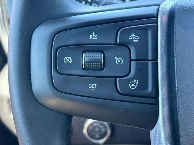 2026 GMC Sierra 2500HD Crew Cab, Standard Bed, SLE, 4WD