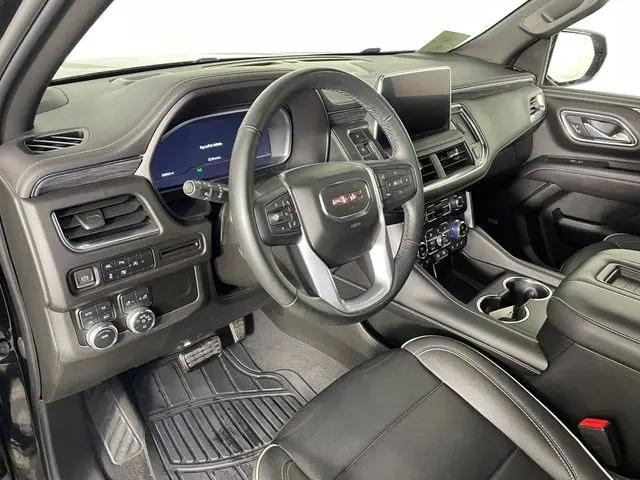 2023 GMC Yukon 4WD SLT