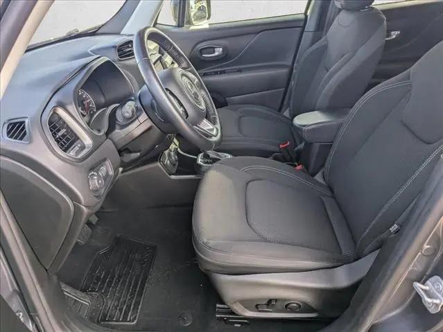 2023 Jeep Renegade Latitude 4x4