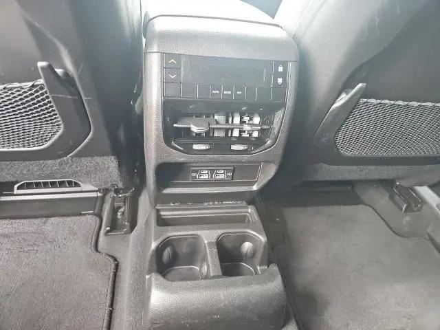 2024 Jeep Grand Cherokee L Laredo 4x4