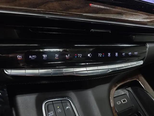 2023 Cadillac Escalade 4WD Sport Platinum