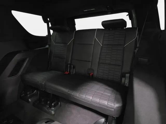 2023 Cadillac Escalade 4WD Sport Platinum