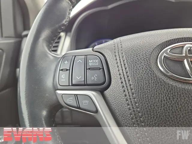 2016 Toyota Highlander XLE V6