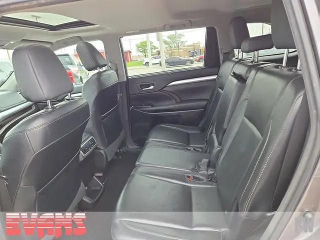 2016 Toyota Highlander XLE V6
