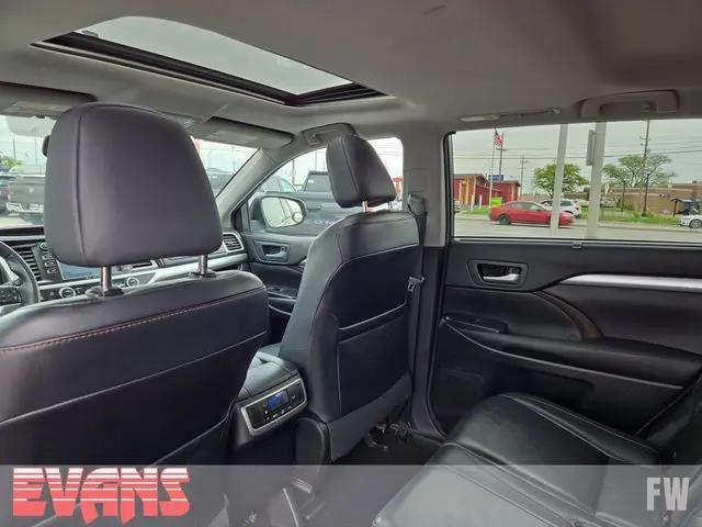 2016 Toyota Highlander XLE V6
