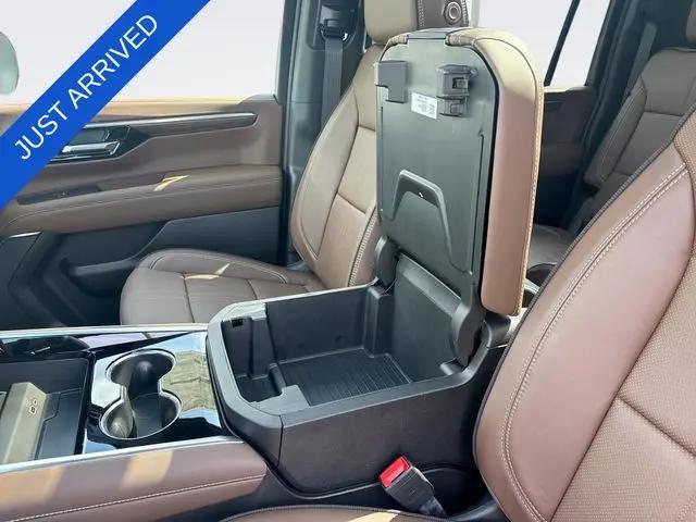 2026 Chevrolet Suburban High Country, 4WD