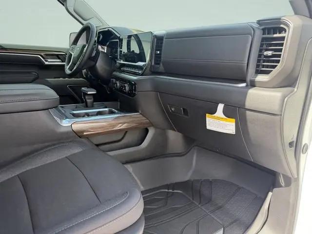 2026 Chevrolet Silverado 1500 4WD Crew Cab Short Bed RST