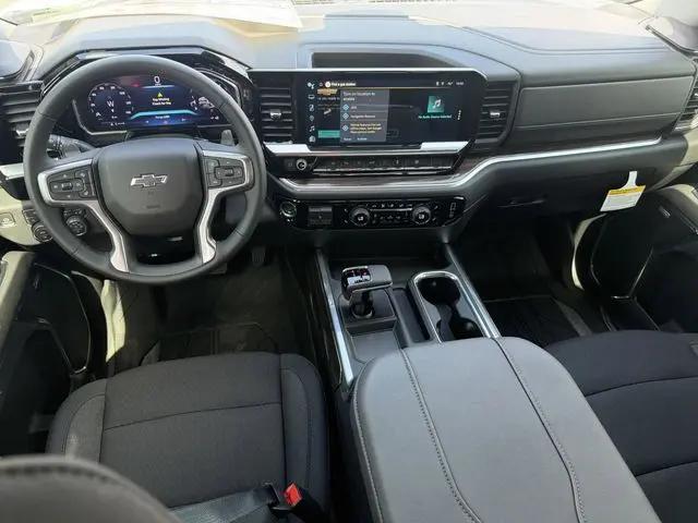 2026 Chevrolet Silverado 1500 4WD Crew Cab Short Bed RST