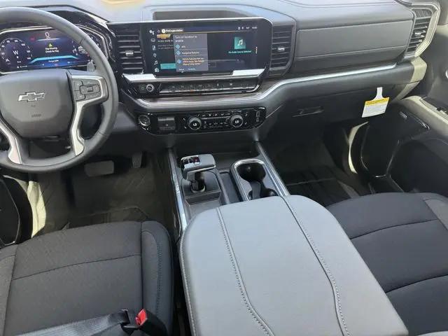 2026 Chevrolet Silverado 1500 4WD Crew Cab Short Bed RST