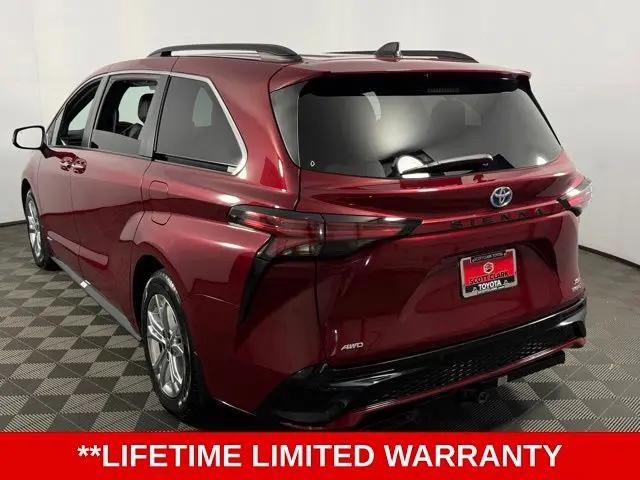 2021 Toyota Sienna XSE