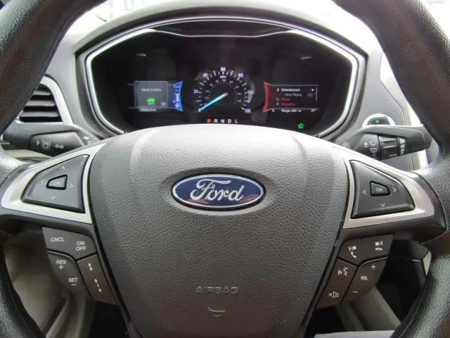 2019 Ford Fusion Hybrid SE