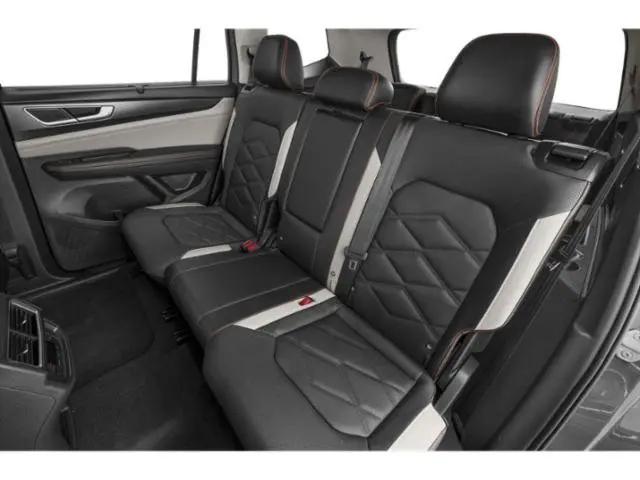 2026 Volkswagen Atlas Peak Edition
