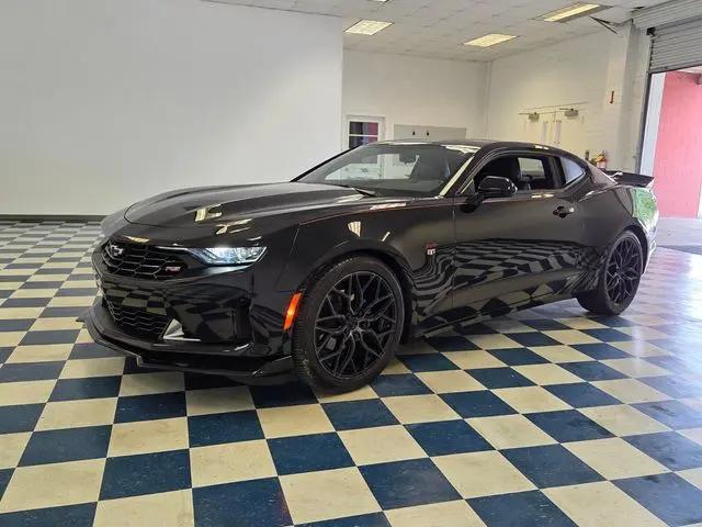 2021 Chevrolet Camaro RWD Coupe 2LT
