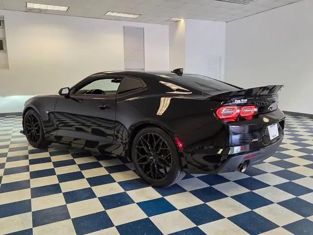 2021 Chevrolet Camaro RWD Coupe 2LT